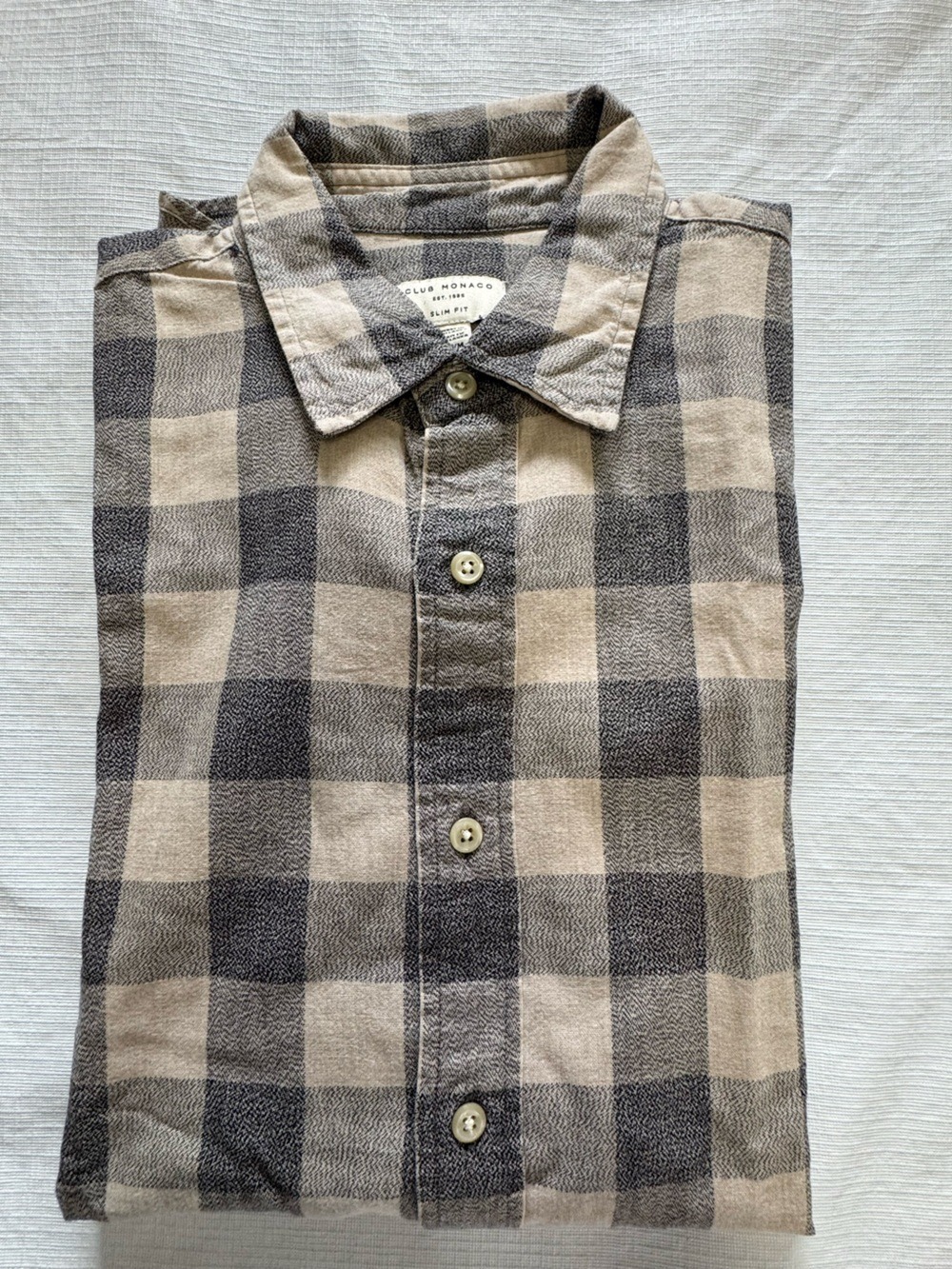 Club Monaco Men's Beige and Black Plaid Casual Button-Down Shirt Medium